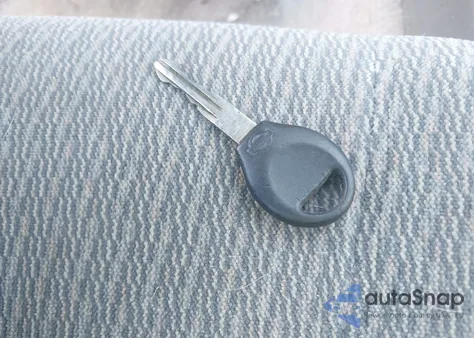 2000 Nissan Frontier Se-V6/Xe-V6 из США, поврежденный, VIN 1N6ED26Y9YC377419